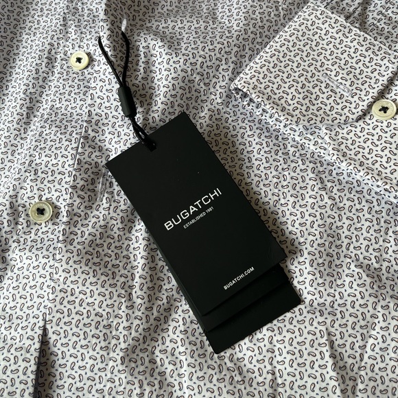 Bugatchi men’s comfort stretch button down in paisley print. Size 32/33 - Picture 2 of 4